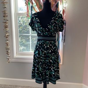 Apt 9 dress v- neck size small business dress
